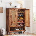 Une silhouette equilibree pour ce commode avec portes, avec etageres, teinte blanc et bois naturel