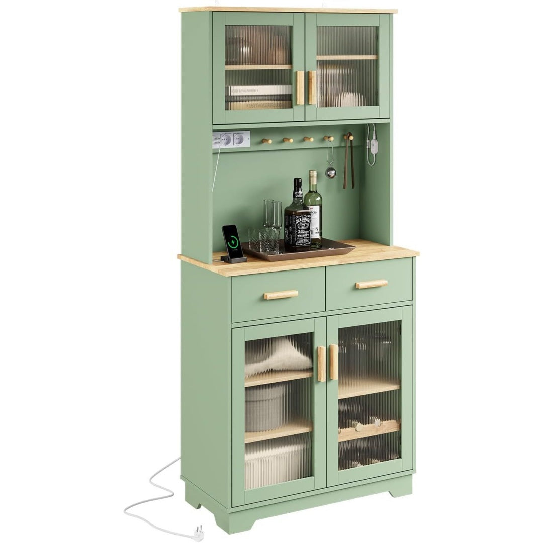 Un espace mieux organise grace a ce buffet avec tiroirs, avec portes, finition bois naturel et vert