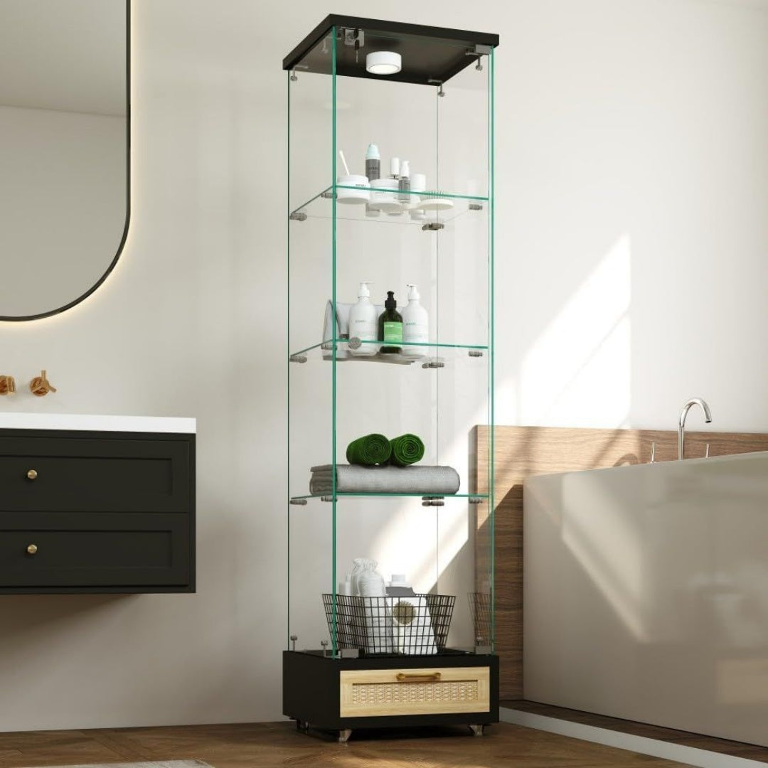 Une silhouette equilibree pour ce commode avec tiroirs, avec portes, teinte noir et vert