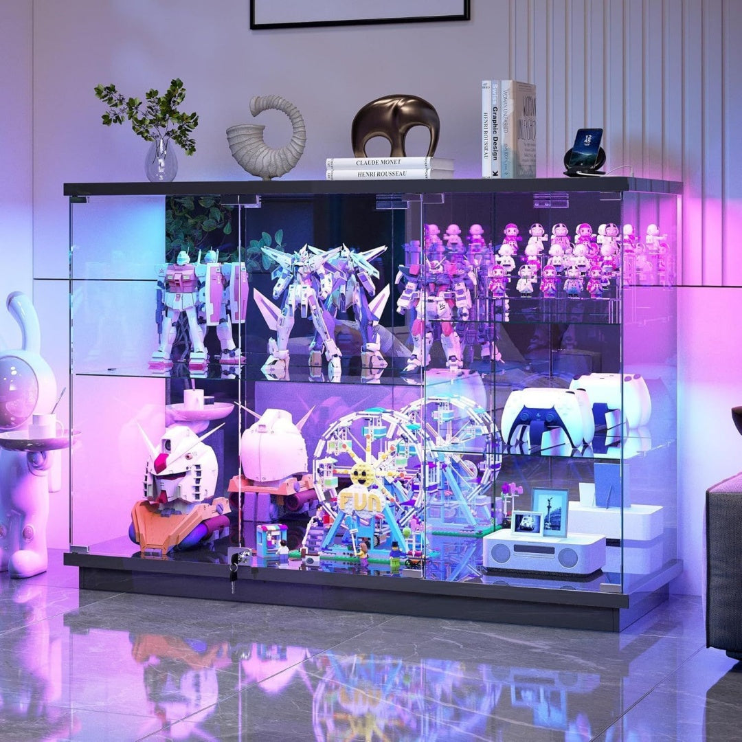 Une touche de caractere, meuble de rangement avec portes, avec elements vitres dans un ton noir