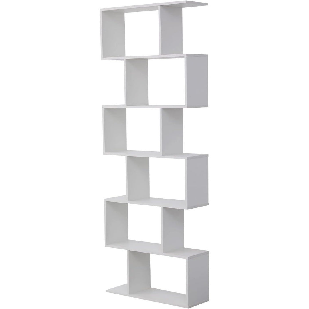 Une touche de caractere, bibliotheque avec portes, avec etageres dans un ton blanc