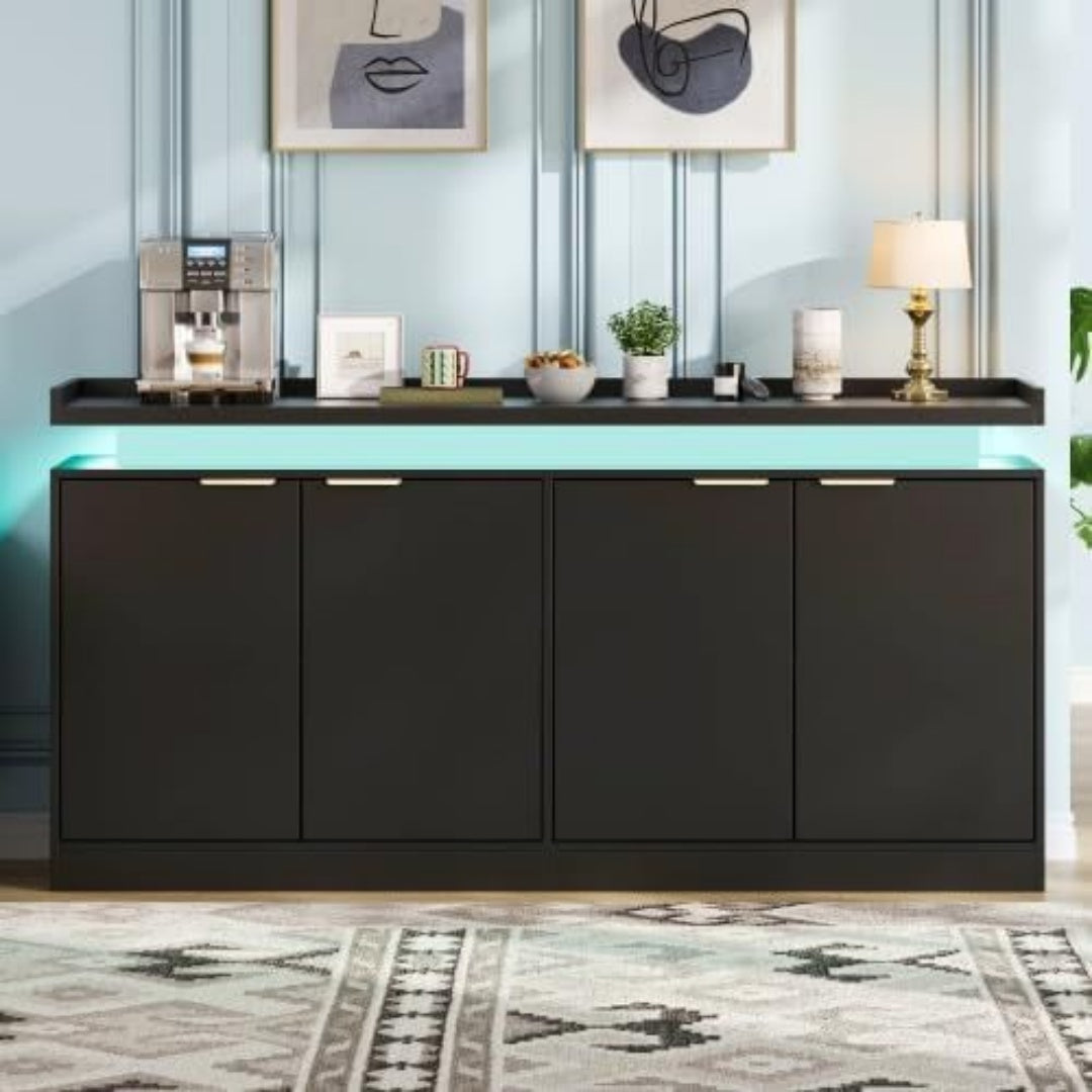 Le charme du rangement avec ce commode avec tiroirs, avec portes, coloris noir et vert